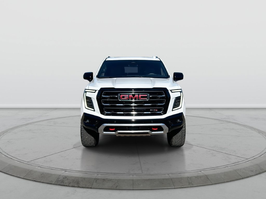 Used 2026 GMC Yukon XL AT4 w/ AT4 Premium Plus Package AWD/4WD image 3