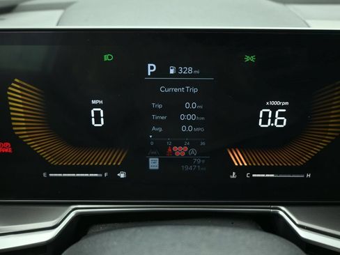Used 2024 Kia Sorento S FWD image 16