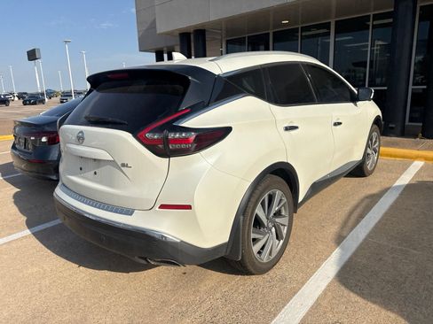 Used 2021 Nissan Murano SL FWD image 9