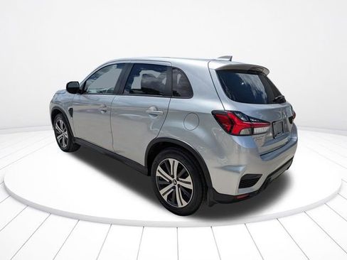 Used 2022 Mitsubishi Outlander Sport SE FWD image 6