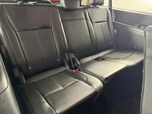 Used 2022 Ford Expedition Max XLT AWD/4WD image 39