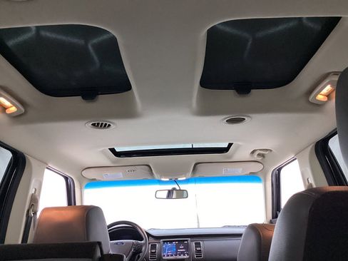 Used 2019 Ford Flex SEL w/ Equipment Group 202A FWD image 29