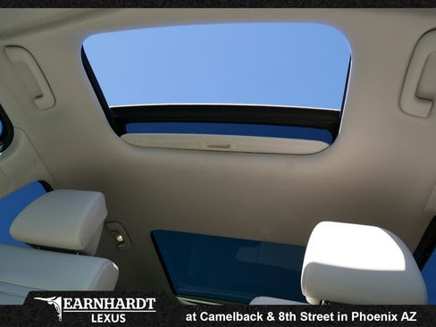 Used 2024 Hyundai Santa Fe Calligraphy FWD image 41