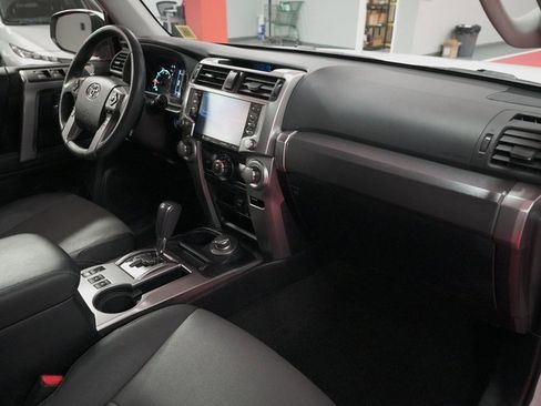 Certified 2020 Toyota 4Runner SR5 Premium w/ Moonroof Package image 15