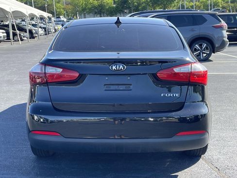 Used 2016 Kia Forte LX FWD image 6