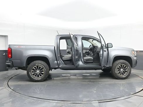 Used 2022 Chevrolet Colorado W/T w/ WT Convenience Package AWD/4WD image 48