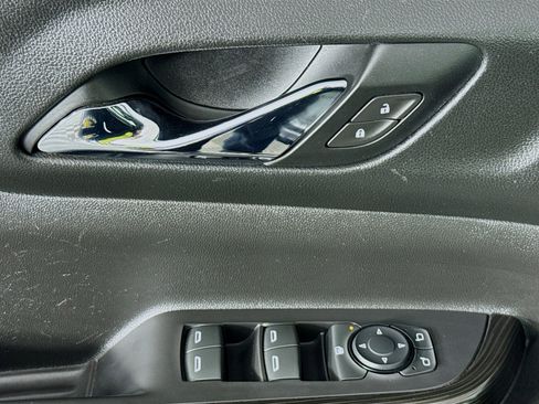 Used 2018 GMC Acadia SLT image 25