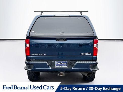 Used 2022 Chevrolet Silverado 2500 High Country w/ Safety Package II image 6