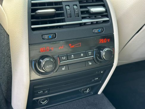 Used 2013 BMW 740i image 35