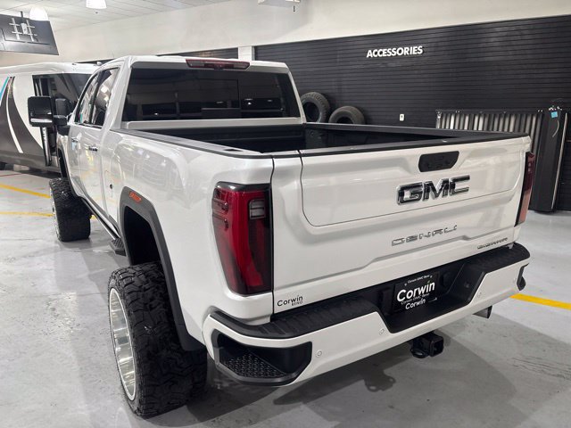 Used 2025 GMC Sierra 2500 Denali Ultimate AWD/4WD image 10