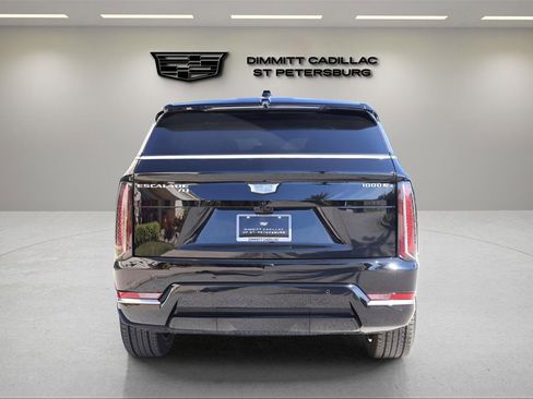 New 2025 Cadillac Escalade IQ Luxury 2 w/ LPO, Radiant Package image 5