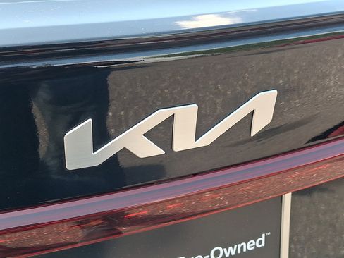 Used 2023 Kia Forte GT-Line w/ GT-Line Premium Package image 19