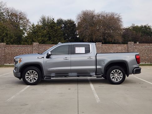 Used 2022 GMC Sierra 1500 Denali w/ Driver Alert Package II image 5