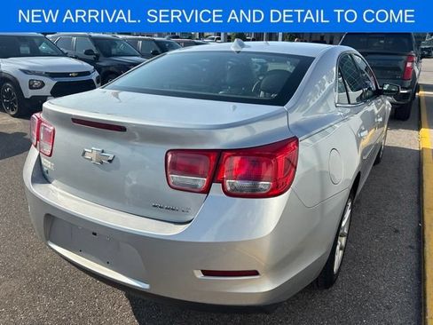 Used 2014 Chevrolet Malibu LT w/ Power Convenience Package FWD image 10
