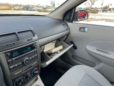 Used 2009 Chevrolet Cobalt LS image 28