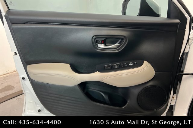 Used 2025 Honda HR-V EX-L image 14