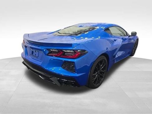 Used 2025 Chevrolet Corvette Stingray Preferred Cpe w/ Z51 Performance Package RWD image 6