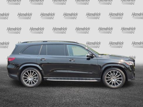 Used 2026 Mercedes-Benz GLS 450 4MATIC image 11