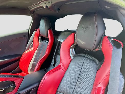 Used 2023 Chevrolet Corvette Stingray w/ Z51 Performance Package image 12