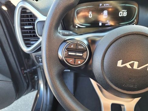 Used 2024 Kia Soul LX w/ Option Group 015 FWD image 20