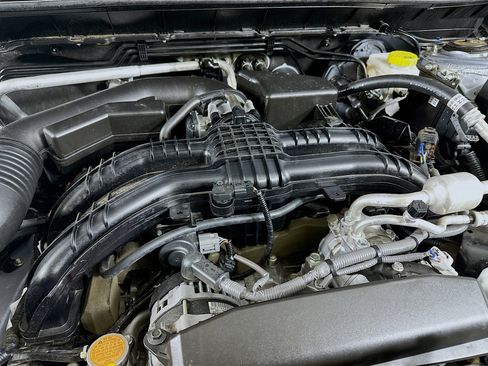 Used 2024 Subaru Crosstrek 2.0i Premium image 31