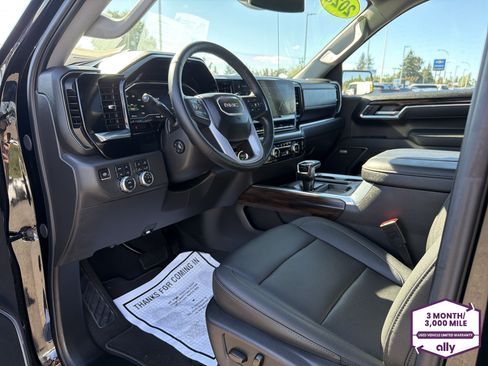 Used 2025 GMC Sierra 1500 SLT w/ SLT Premium Plus Package AWD/4WD image 9