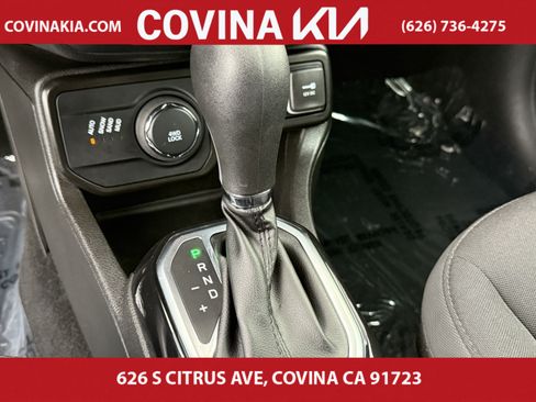 Used 2022 Jeep Renegade Altitude image 20