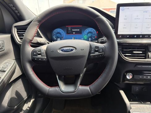 Used 2023 Ford Escape ST-Line Select w/ Tech Pack #2 AWD/4WD image 16