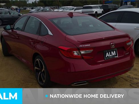Used 2019 Honda Accord Sport image 5