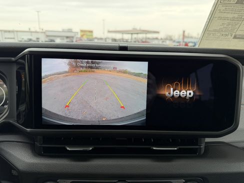 New 2026 Jeep Wrangler Unlimited Sport image 21