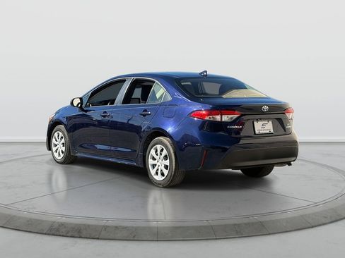 Used 2023 Toyota Corolla LE FWD image 4