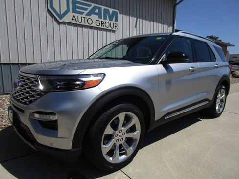 Used 2020 Ford Explorer Platinum AWD/4WD image 1