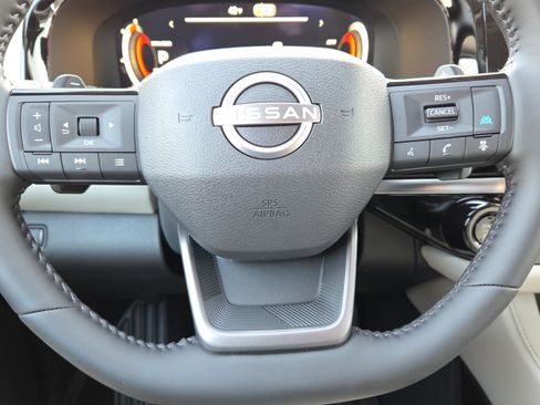New 2026 Nissan Pathfinder SL FWD image 25