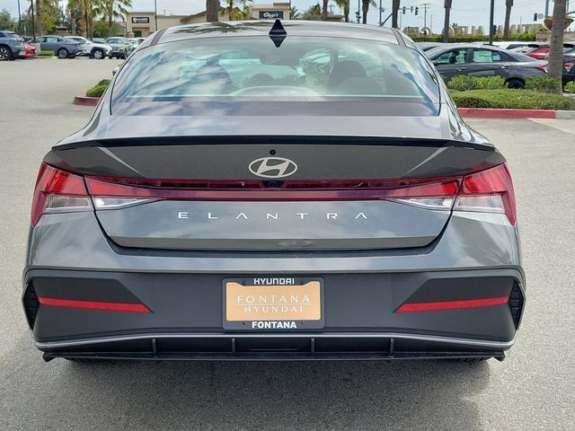 New 2026 Hyundai Elantra Sport FWD image 29