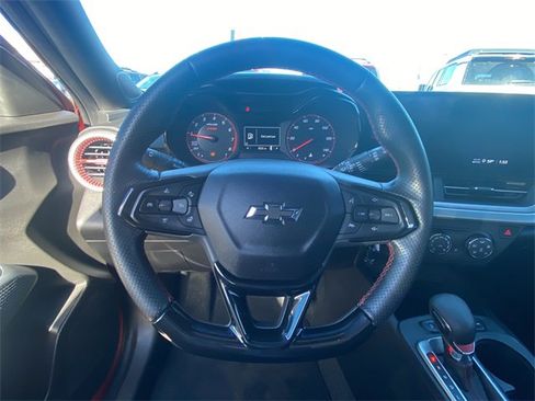 Used 2024 Chevrolet Trax RS w/ Driver Confidence Package image 22