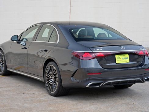 Used 2025 Mercedes-Benz E 350 4MATIC Sedan w/ Multicontour Seating Package image 59