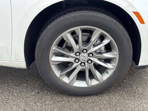 Certified 2024 Buick Enclave Avenir image 10