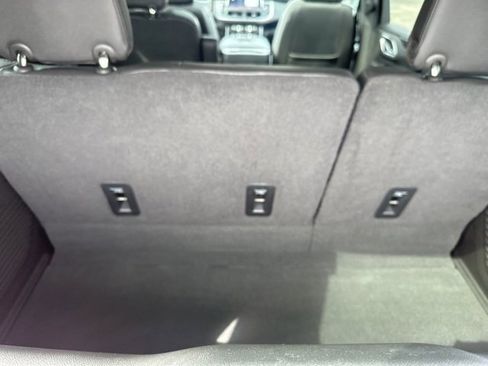 Used 2022 Chevrolet Tahoe RST w/ Luxury Package image 35