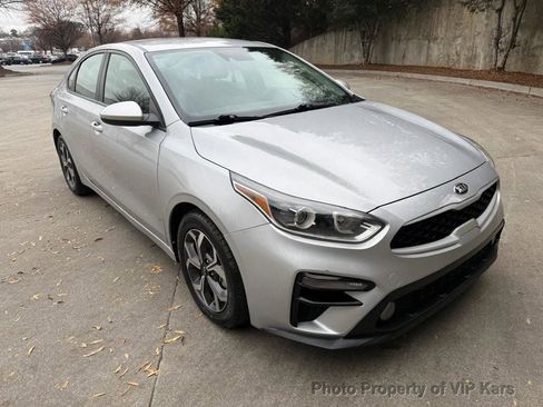 Used 2019 Kia Forte LXS image 7