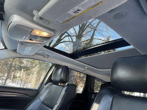 Used 2018 Jeep Grand Cherokee Summit AWD/4WD image 41