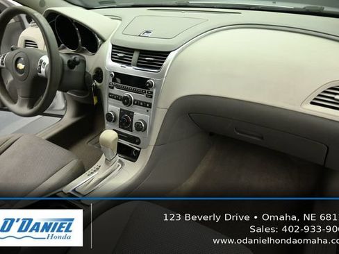 Used 2012 Chevrolet Malibu LS FWD image 39