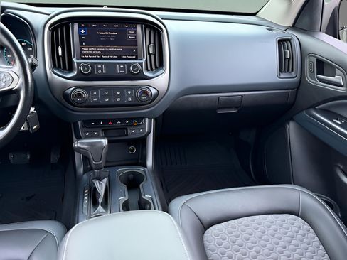 Certified 2020 Chevrolet Colorado Z71 image 9