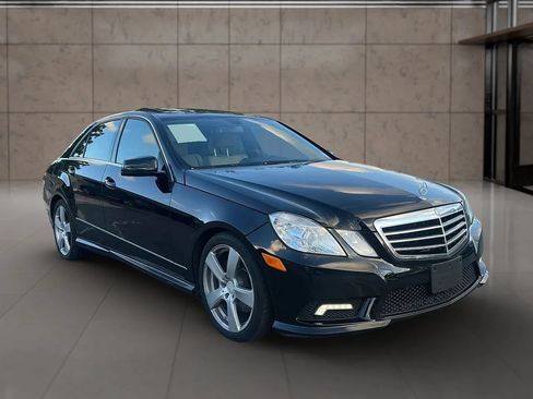 Used 2011 Mercedes-Benz E 350 Sedan image 19