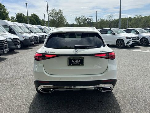 Certified 2025 Mercedes-Benz GLC 300 4MATIC image 7