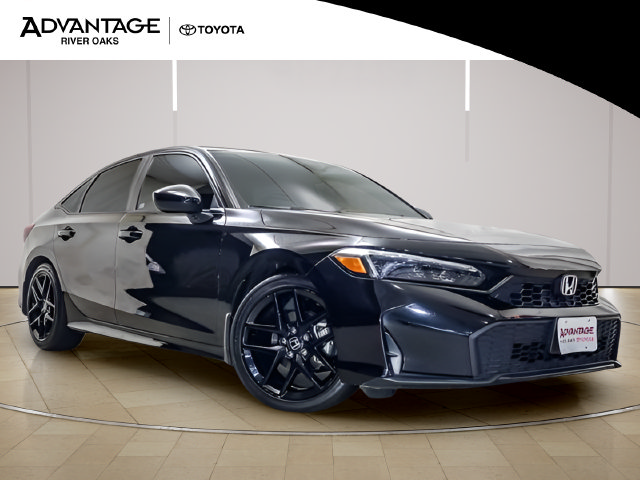 Used 2025 Honda Civic Sport image 2