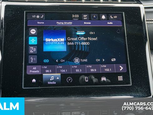 Used 2025 Jeep Grand Cherokee Altitude AWD/4WD image 44
