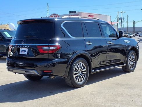 Used 2021 Nissan Armada SV w/ SV Appearance Package RWD image 8