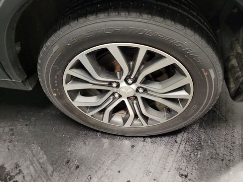 Used 2017 Mitsubishi Outlander ES image 11