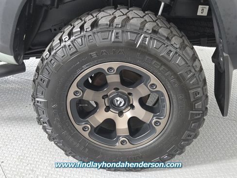 Used 2022 Toyota Tacoma TRD Off-Road w/ Technology Package AWD/4WD image 10