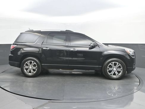 Used 2016 GMC Acadia SLT w/ Open Road Package FWD image 8